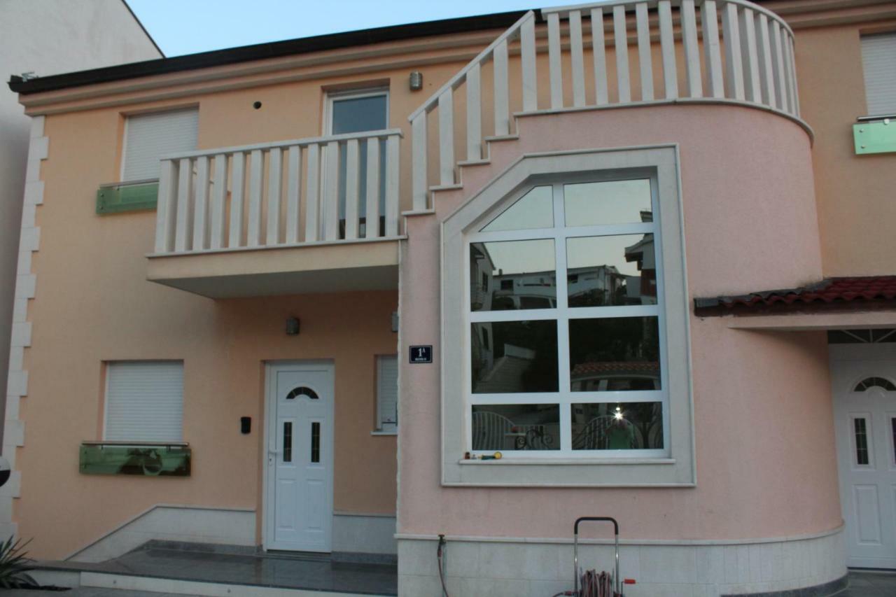 Villa Omazic Traù Esterno foto